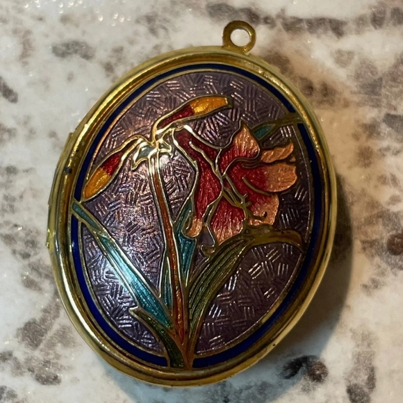 Vintage Cloisonne Locket Pendant - Picture 2 of 5